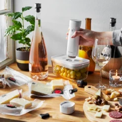 ZWILLING Fresh & Save Glass Airtight Food Storage Container -Household Cleaning Supplies GUEST 26f7c676 a761 4edf acc3 36e68feffc4d