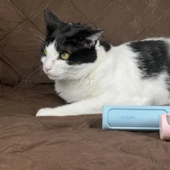 Grand Fusion Twist N Clean Lint Brush, Blue -Household Cleaning Supplies GUEST 30c1decc 8e14 4807 bd10 93bdb8cdd146