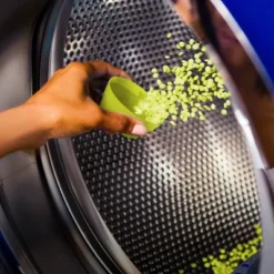 Downy Unstopables Paradise Laundry Additive - 24oz -Household Cleaning Supplies GUEST 414c2098 bf70 4840 9d33 57f05f9e5eea